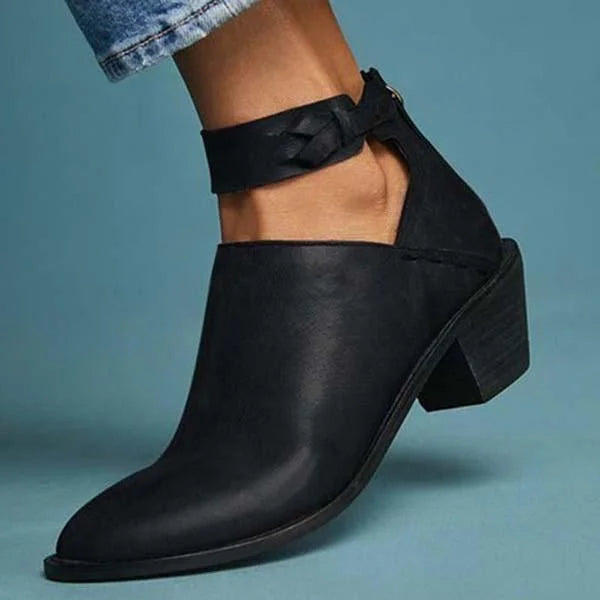 Comfortable Leather Sandal with Heel
