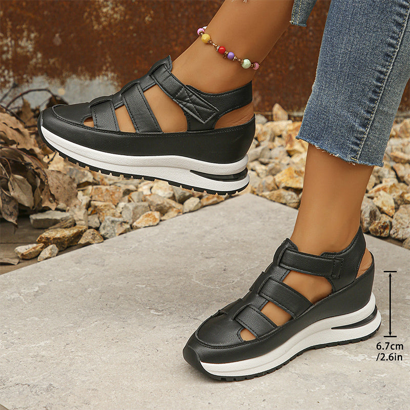 Closed Toe Urban Sandals